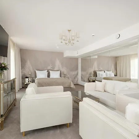 Hotel Juvena Wellness & (adults Only) 4*